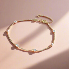 Load image into Gallery viewer, Small Pearl Bracelet
