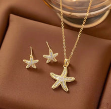 Load image into Gallery viewer, Zircon Starfish Necklace &amp; Earrings Set
