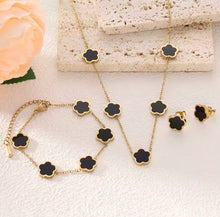 Load image into Gallery viewer, Five Leave Clover Flower Necklace, Bracelet &amp; Earrings Set
