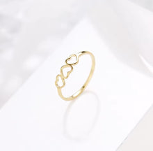 Load image into Gallery viewer, 3 Hearts Ring
