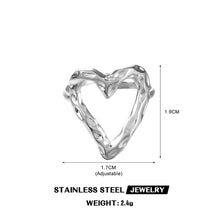 Load image into Gallery viewer, Hollow Hammered Heart Ring
