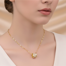 Load image into Gallery viewer, Round Baguette Wheel Necklace
