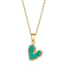 Load image into Gallery viewer, Sideway Love Heart Shell Necklace
