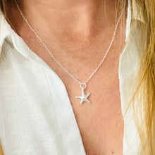 Load image into Gallery viewer, Small Starfish Necklace
