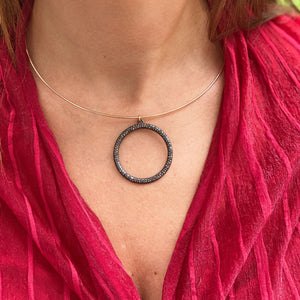 Round Metal Ring Pendant Choker Necklace & Earring Set