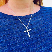 Load image into Gallery viewer, Intertwine Cross Pendent &amp; Necklace
