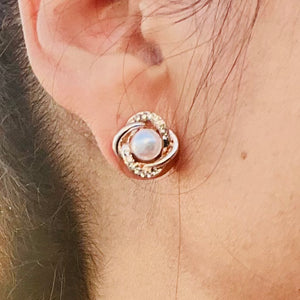 Zircon Pearl Twist Stud Earrings