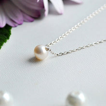 Load image into Gallery viewer, Small Pearl Necklace &amp; Bracelet Set
