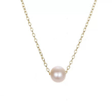 Load image into Gallery viewer, Small Pearl Necklace &amp; Bracelet Set
