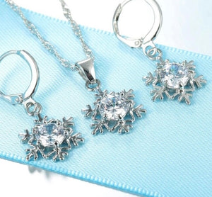 Snowflake Necklace & Earrings Set