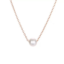 Load image into Gallery viewer, Small Pearl Necklace &amp; Bracelet Set
